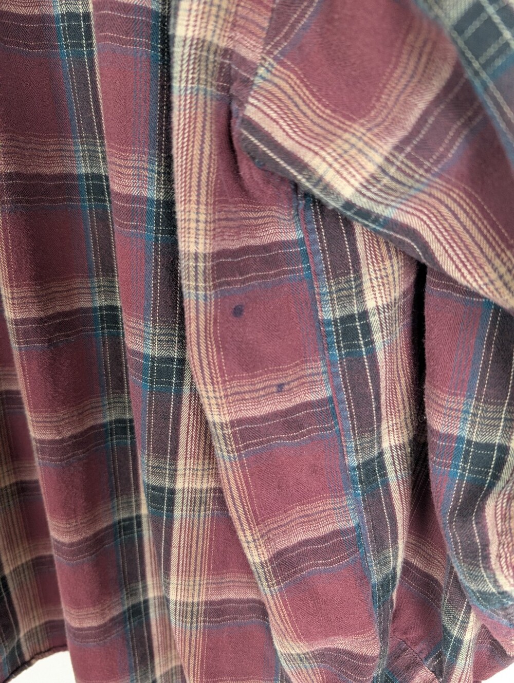 90s Grunge Red/Purple Flannel Button Down Shirt! 💜 - Picture 4 of 4